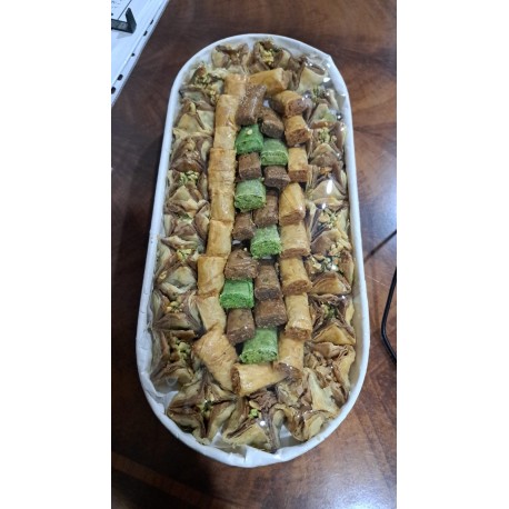 Oriental sweets baklava 550 gm medium oval plate 50 pieces